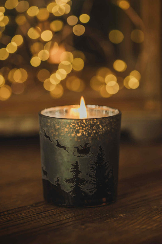 Muskoka Christmas Candle